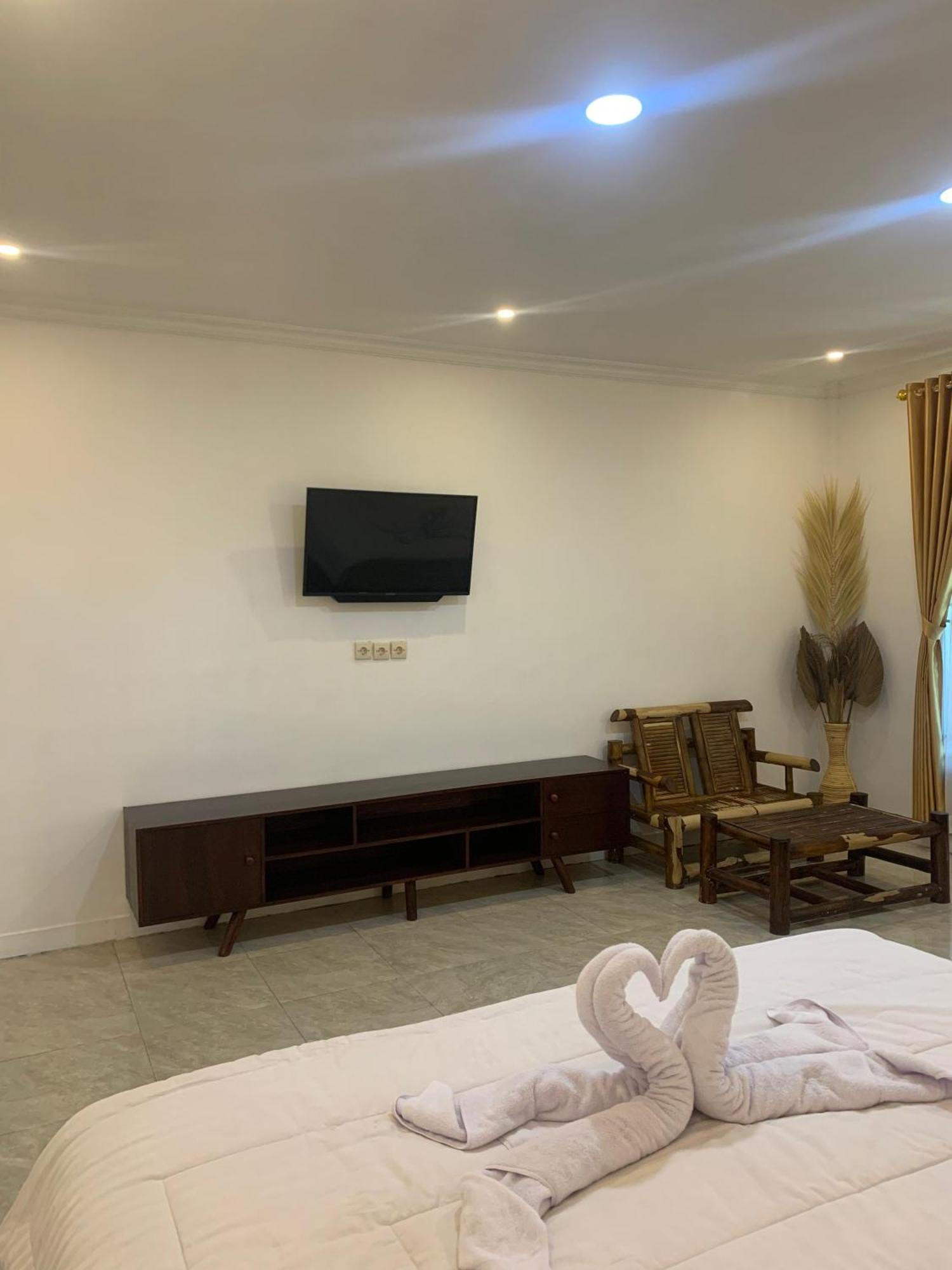 Bale Tetebatu Villa Buitenkant foto